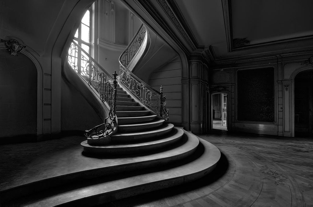 Forgotten Stairs by Daanoe