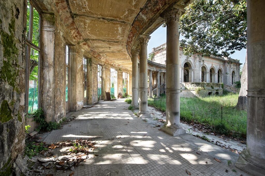 Ancient Passage by Daanoe