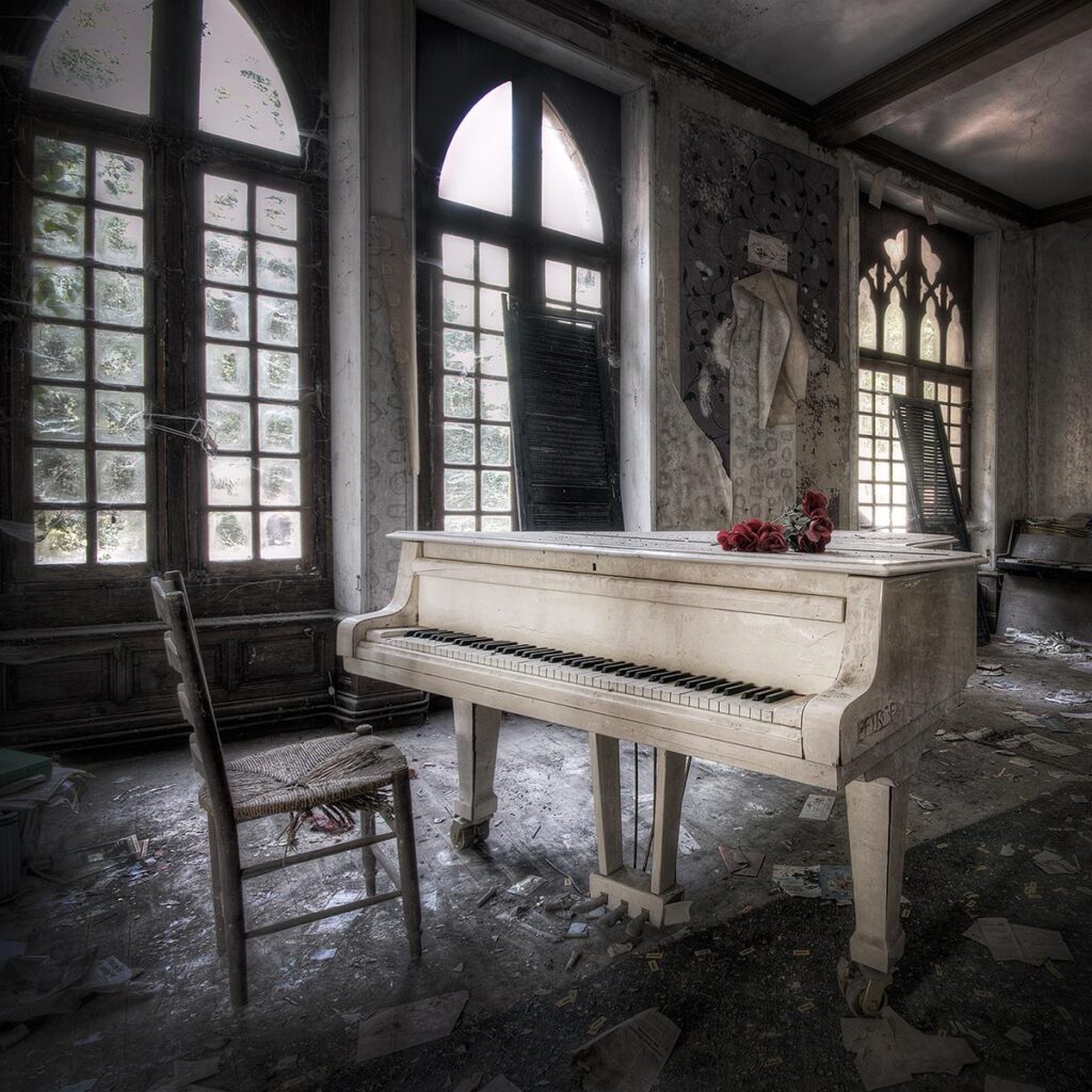 The Piano by Daanoe