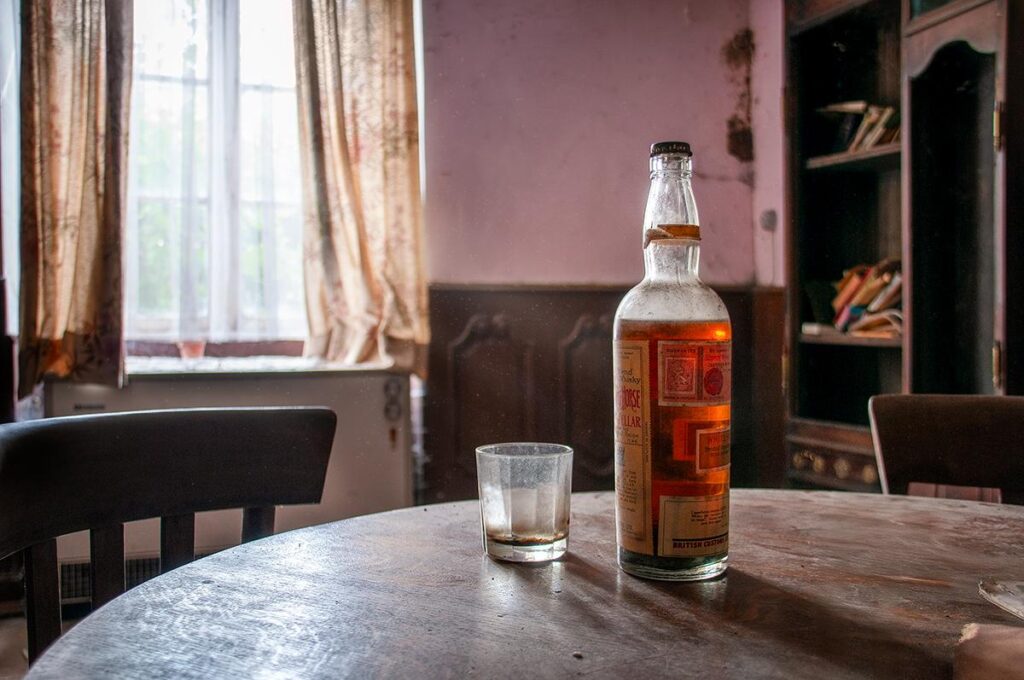 Last Drink by Daanoe