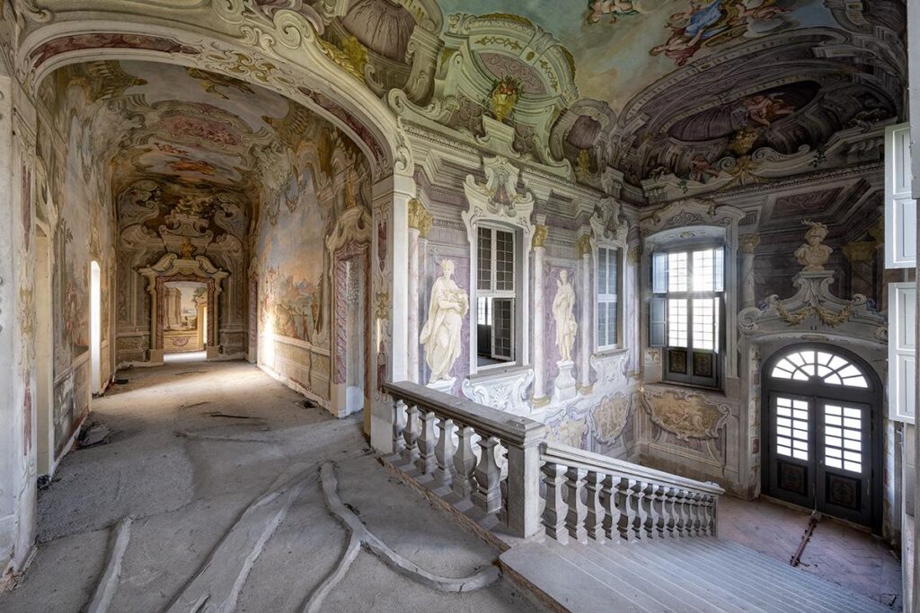 Lost in Beauty by Daanoe